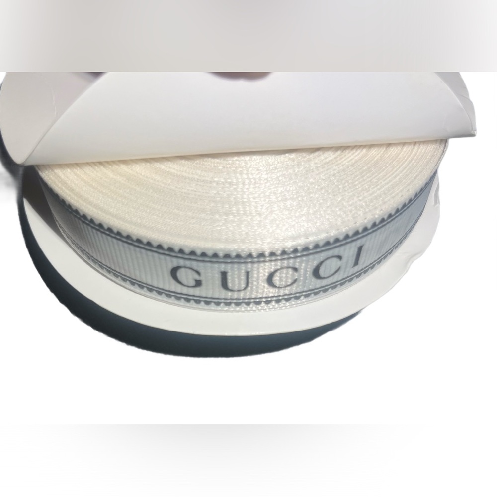 Gucci Ivory White -Cream Ribbon Roll with Logo - Picture 2 of 2
